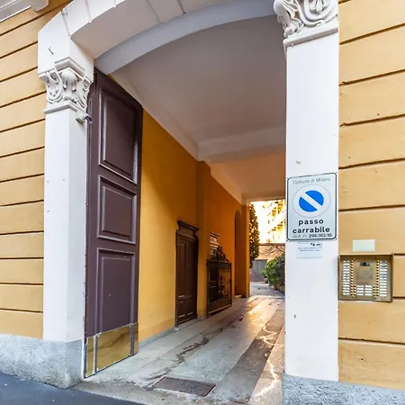 Milano-trilocale Centrale Con Vasca Idromassaggio Milano